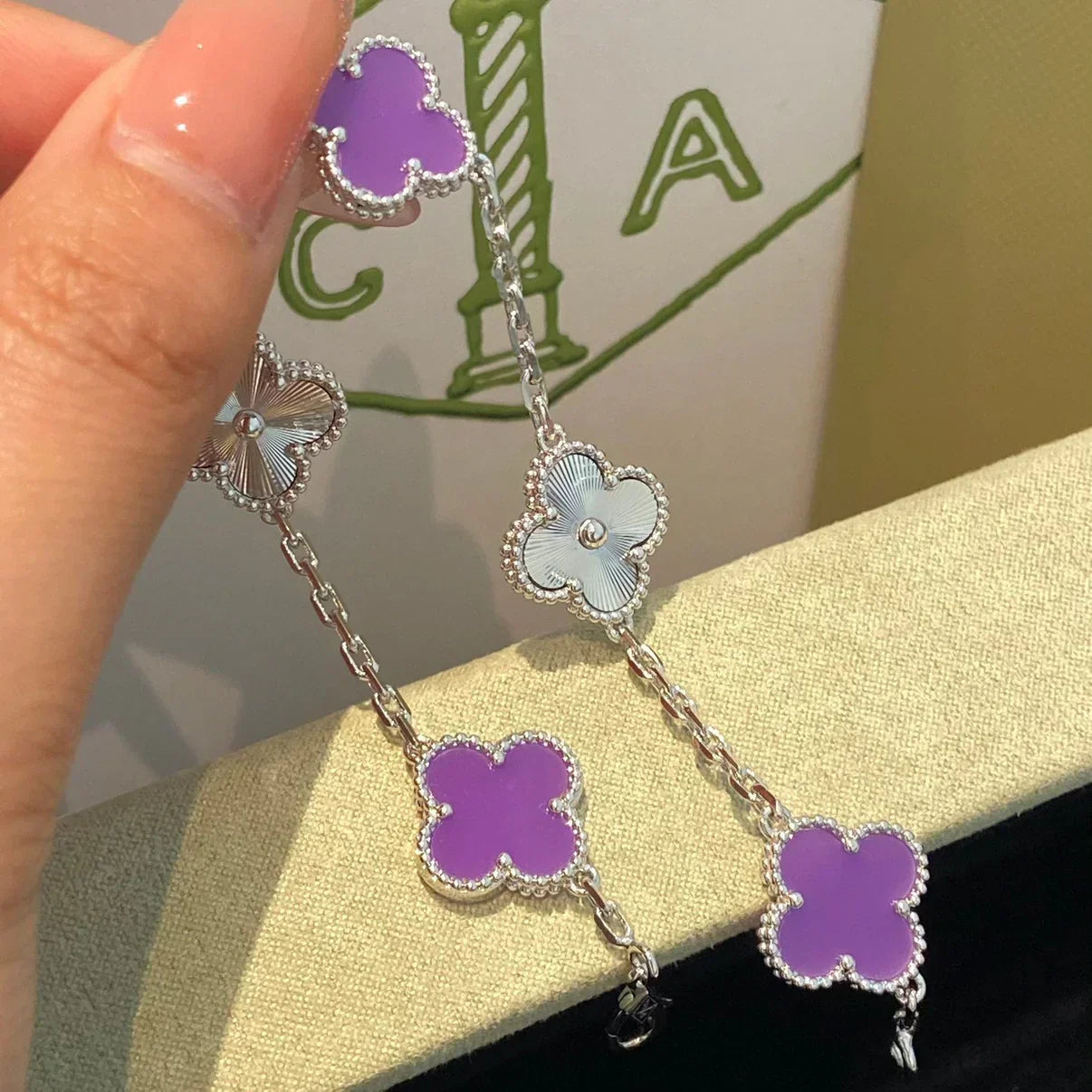 [Lumina] CLOVER 5 MOTIF VIOLET BRACELET COLLECTION
