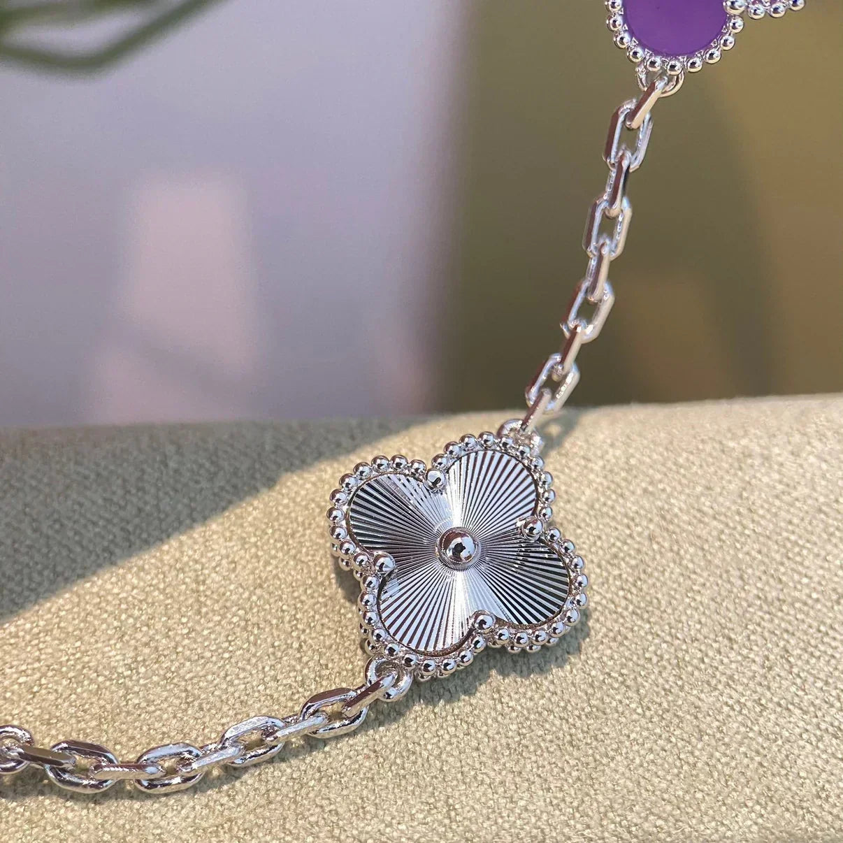 [Lumina] CLOVER 5 MOTIF VIOLET BRACELET COLLECTION