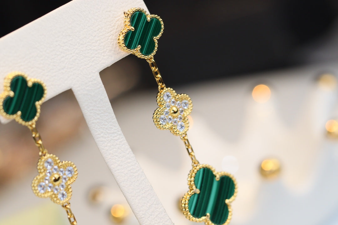 [Lumina]CLOVER EARRINGS GOLD MALACHITE DIAMOND 3 MOTIF