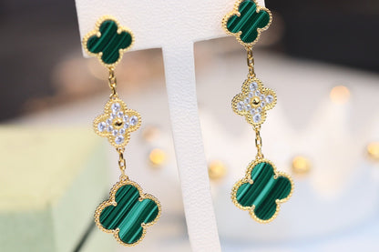 [Lumina]CLOVER EARRINGS GOLD MALACHITE DIAMOND 3 MOTIF
