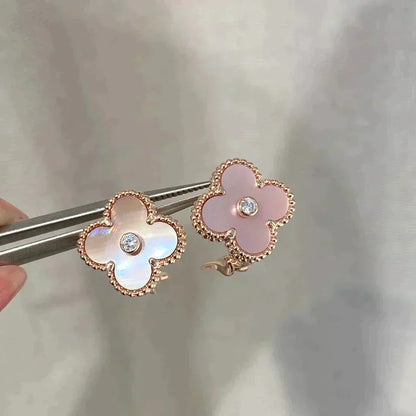 [Lumina]CLOVER MEDIUM 1 MOTIFS  PINK MOP DIAMOND EARRINGS