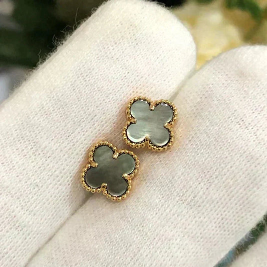 [Lumina]CLOVER MINI 9.5MM GRAY MOP EARRINGS
