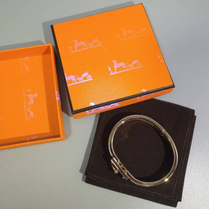 [Lumina]H CLOUD BLUE BRACELET