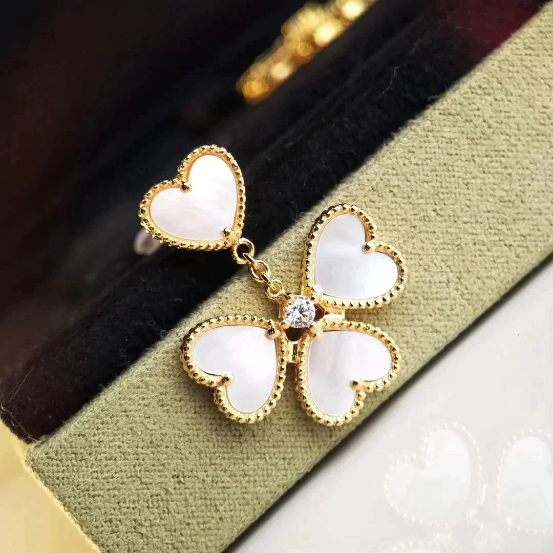 [Lumina]CLOVER SWEET WHITE MOP EARRINGS
