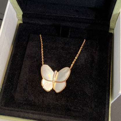[Lumina]BUTTERFLY GOLD MOP DIAMOND NECKLACE