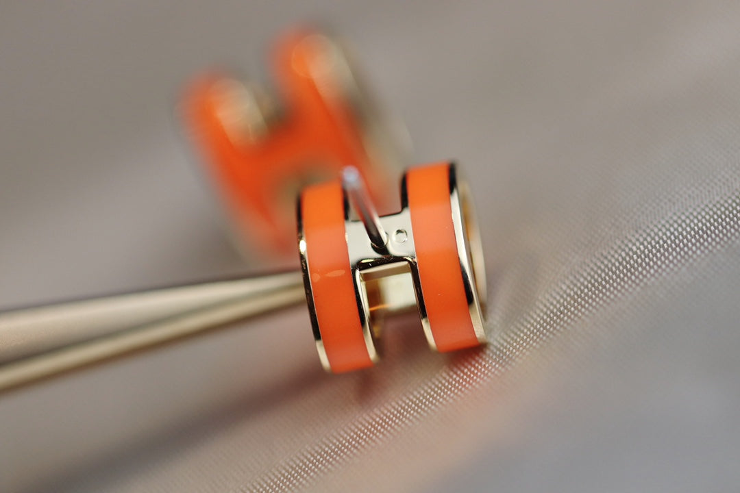[Lumina]MINI POP H EARRINGS ORANGE