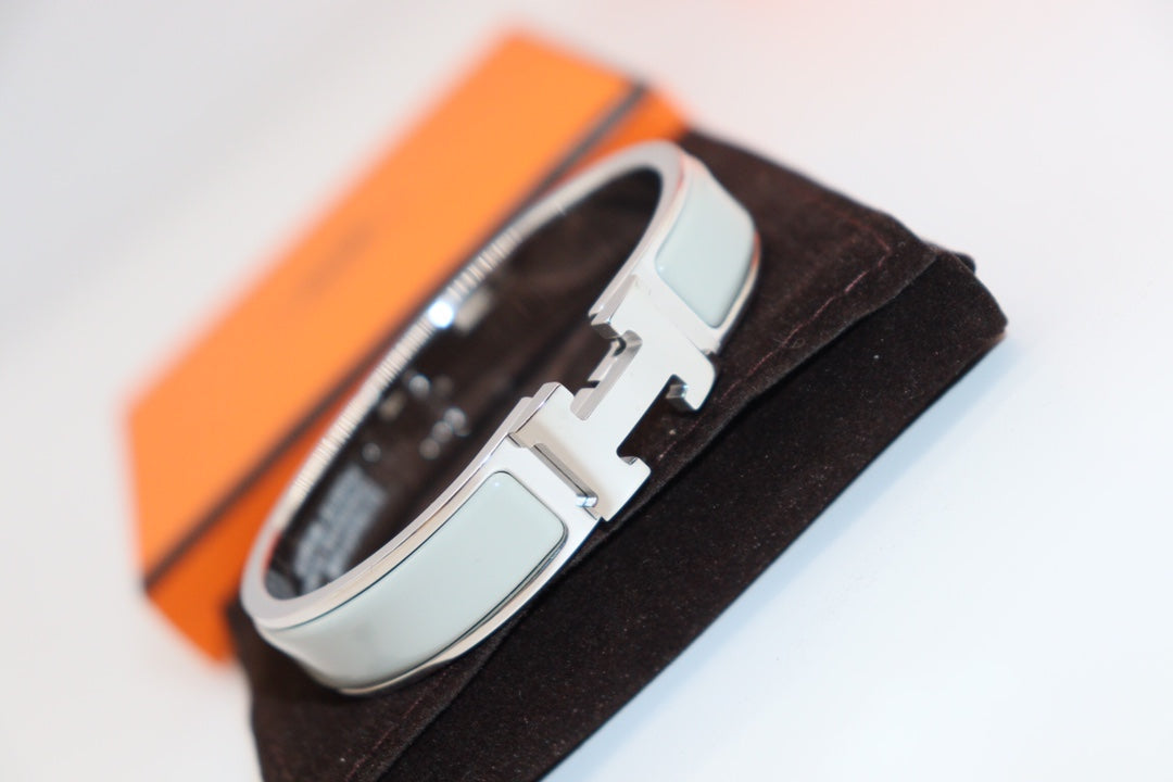 [Lumina]H LIGHT BLUE BRACELET