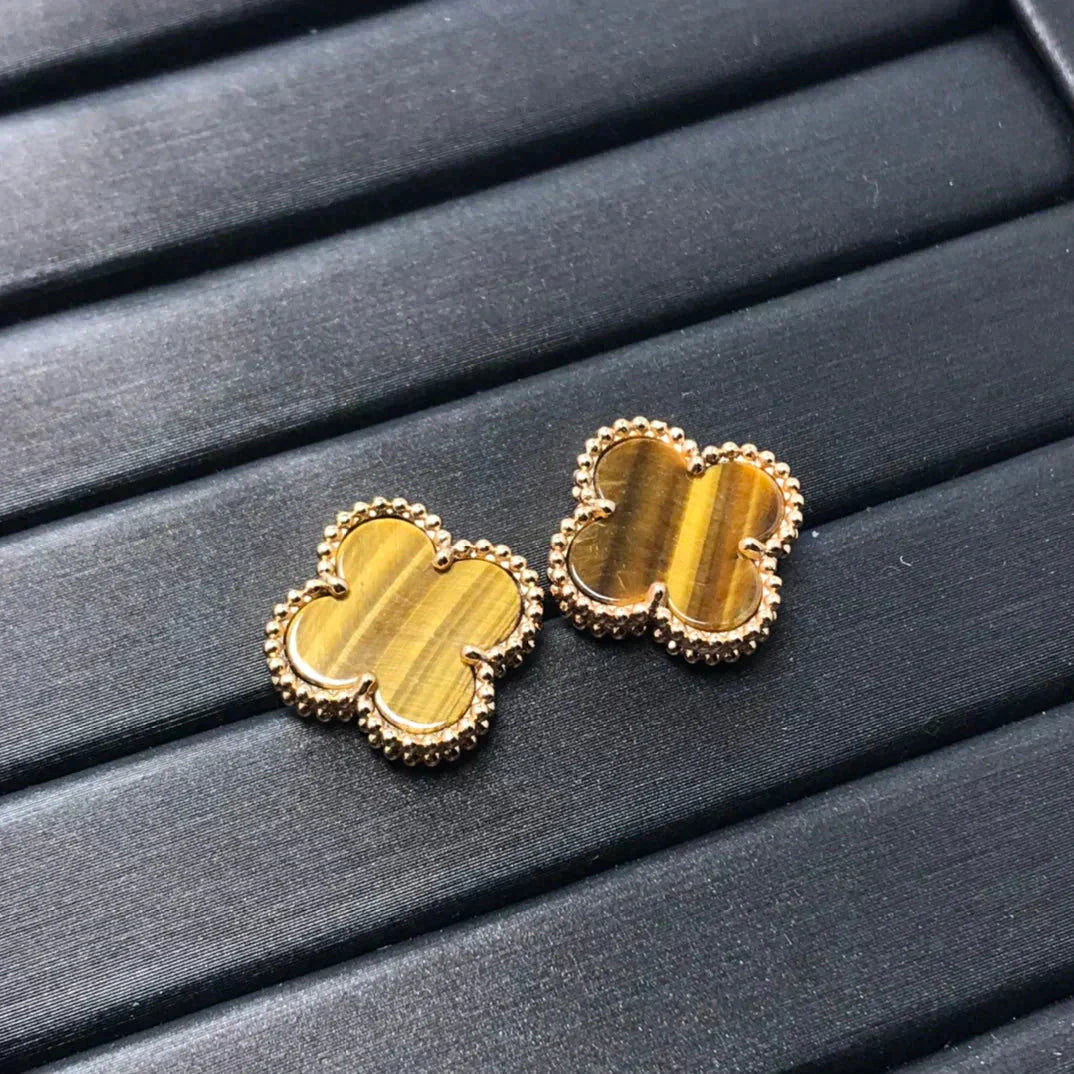 [Lumina]CLOVER MEDIUM 1 MOTIFS TIGER EYE EARRINGS