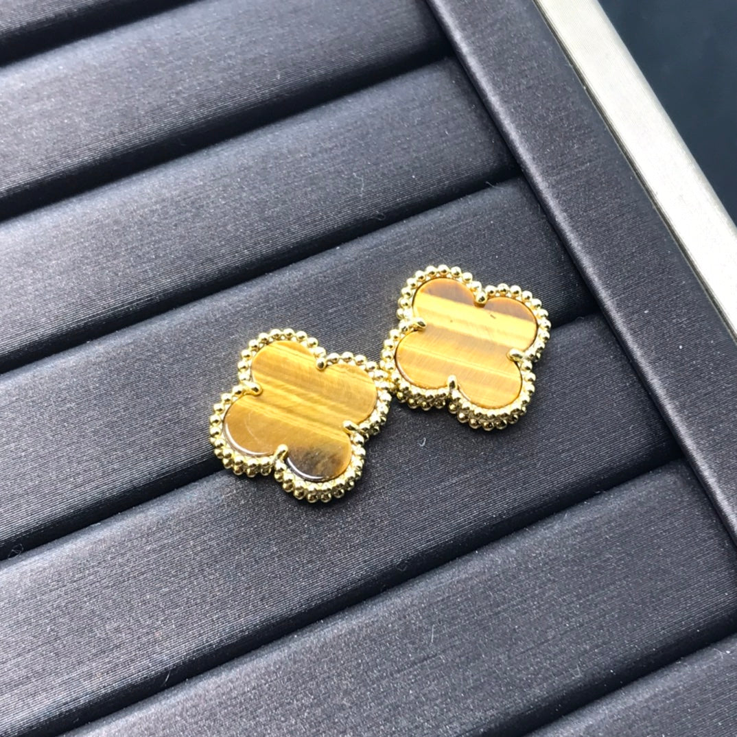 [Lumina]CLOVER MEDIUM 1 MOTIFS TIGER EYE EARRINGS