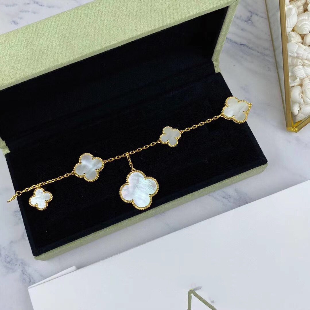 [Lumina]MAGIC CLOVER MOP GOLD BRACELET 5 MOTIFS