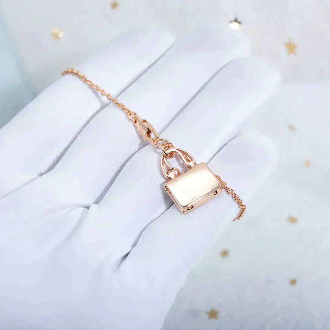 [Lumina]AMULETTE PEDANT Lumina GOLD NECKLACE