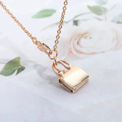 [Lumina]AMULETTE PEDANT Lumina GOLD NECKLACE