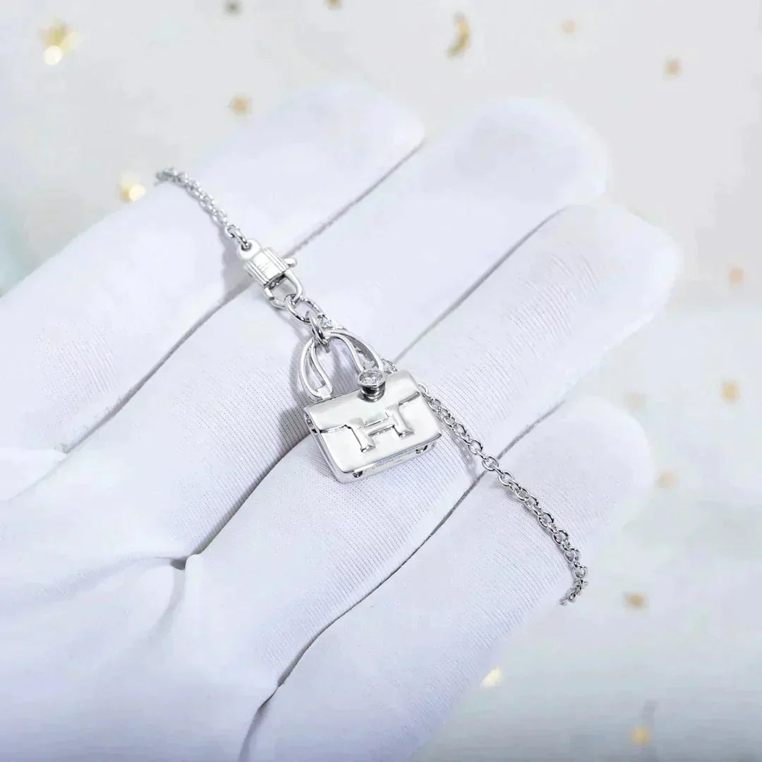 [Lumina]AMULETTE PEDANT SILVER NECKLACE