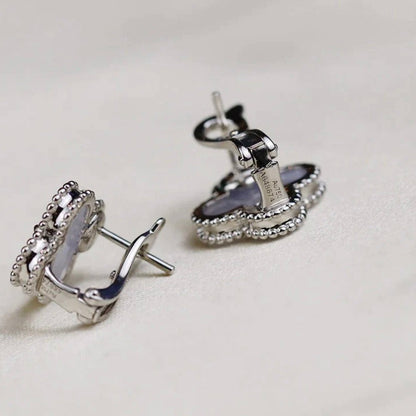 [Lumina]CLOVER MEDIUM 1 MOTIFS  WHITE MOP EARRINGS SILVER