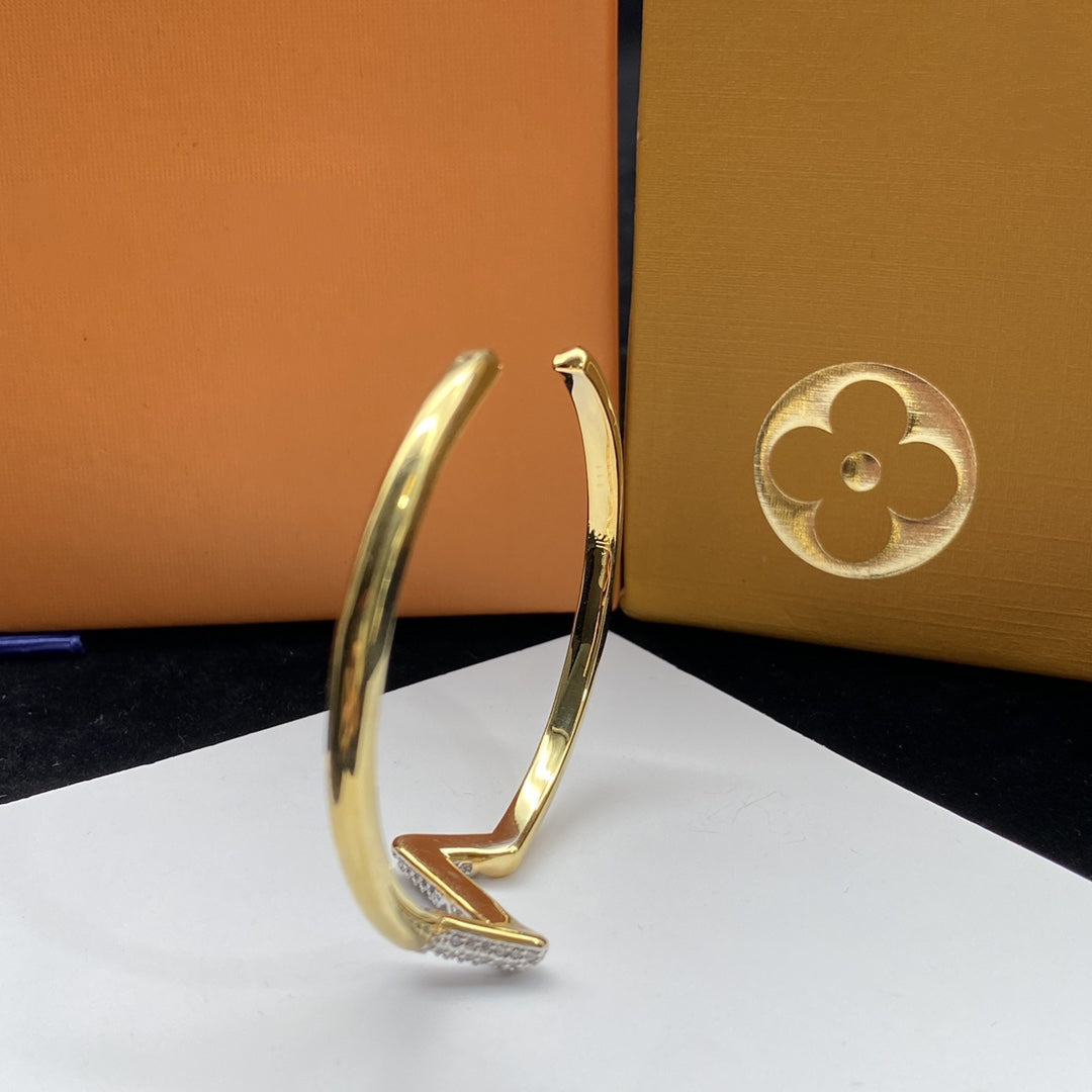 [Lumina]VOLTE UPSITE DOWN DIAMOND GOLD OPEN BRACELET
