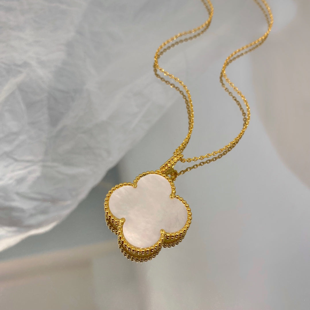 [Lumina]CLOVER 25MM MOP LARGE PENDANT NECKLACE