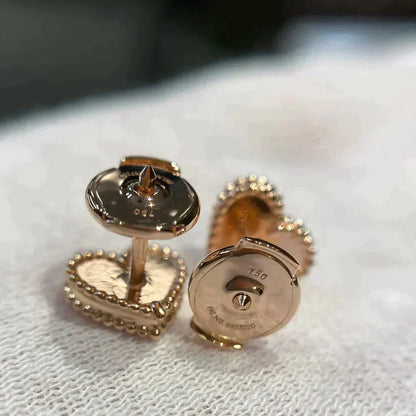 [Lumina]HEART CARNELIAN STUD EARRINGS