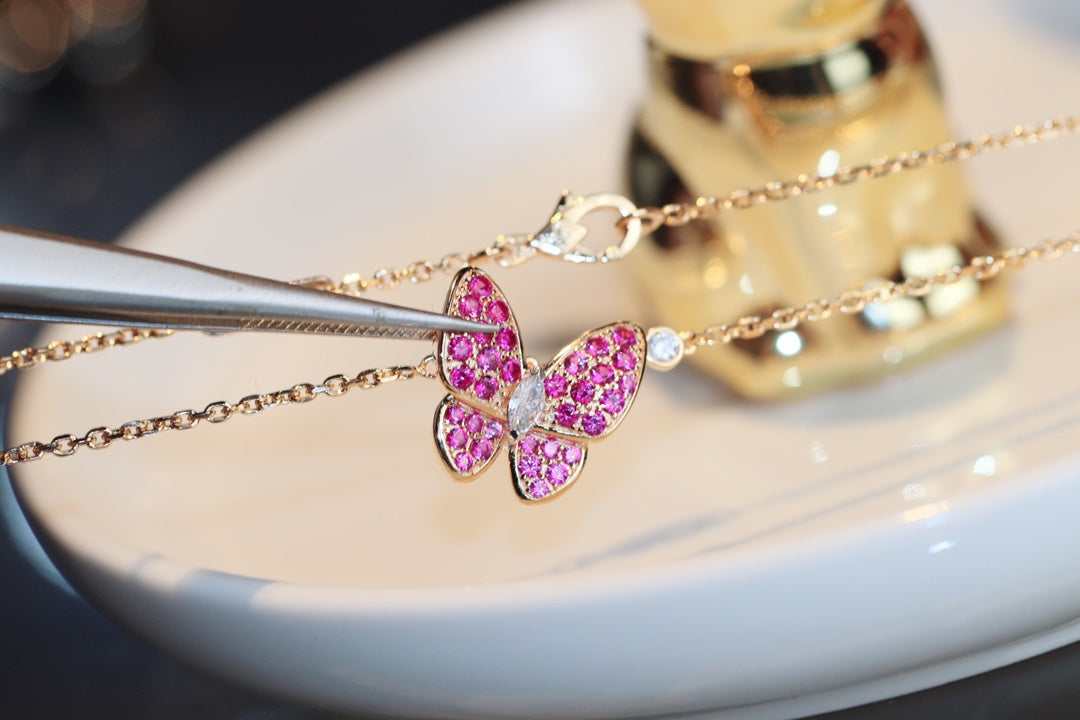[Lumina]BUTTERFLY RED DIAMOND Lumina GOLD NECKLACE