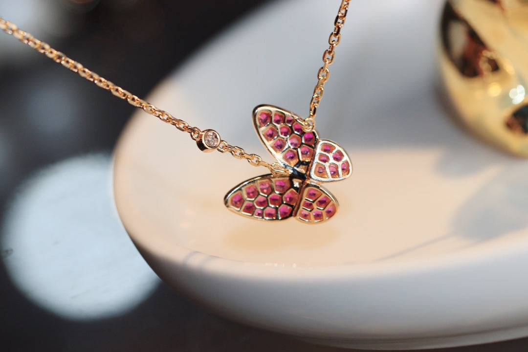 [Lumina]BUTTERFLY RED DIAMOND Lumina GOLD NECKLACE