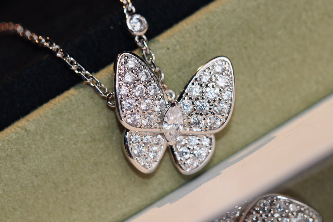 [Lumina]BUTTERFLY DIAMOND NECKLACE