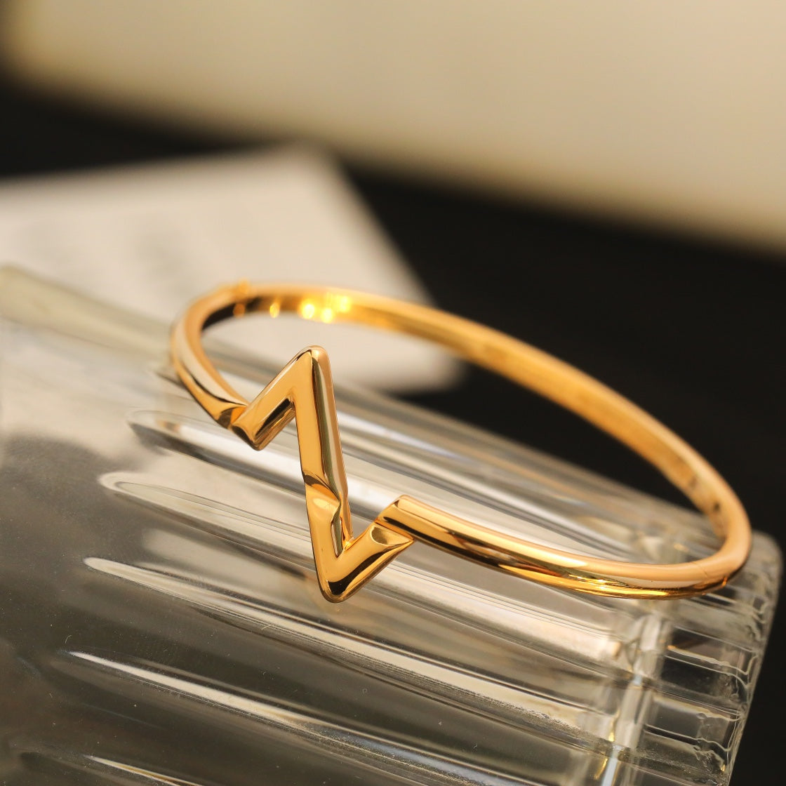 [Lumina]VOLTE UPSITE DOWN BRACELET