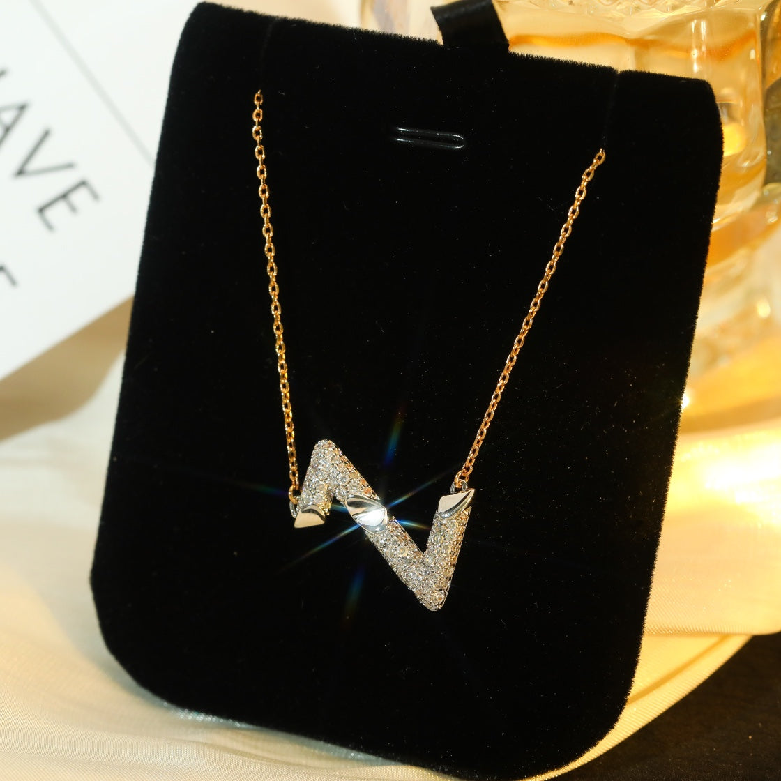 [Lumina]VOLT SILVER DIAMOND PEDANT NECKLACE