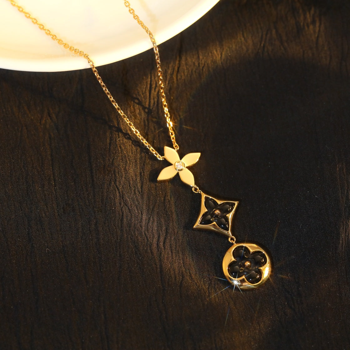 [Lumina]STAR AND SUN ONYX PINK GOLD NECKLACE