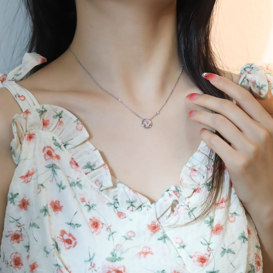 [Lumina]SUN PEDANT PINK GOLD 1 DIAMOND NECKLACE
