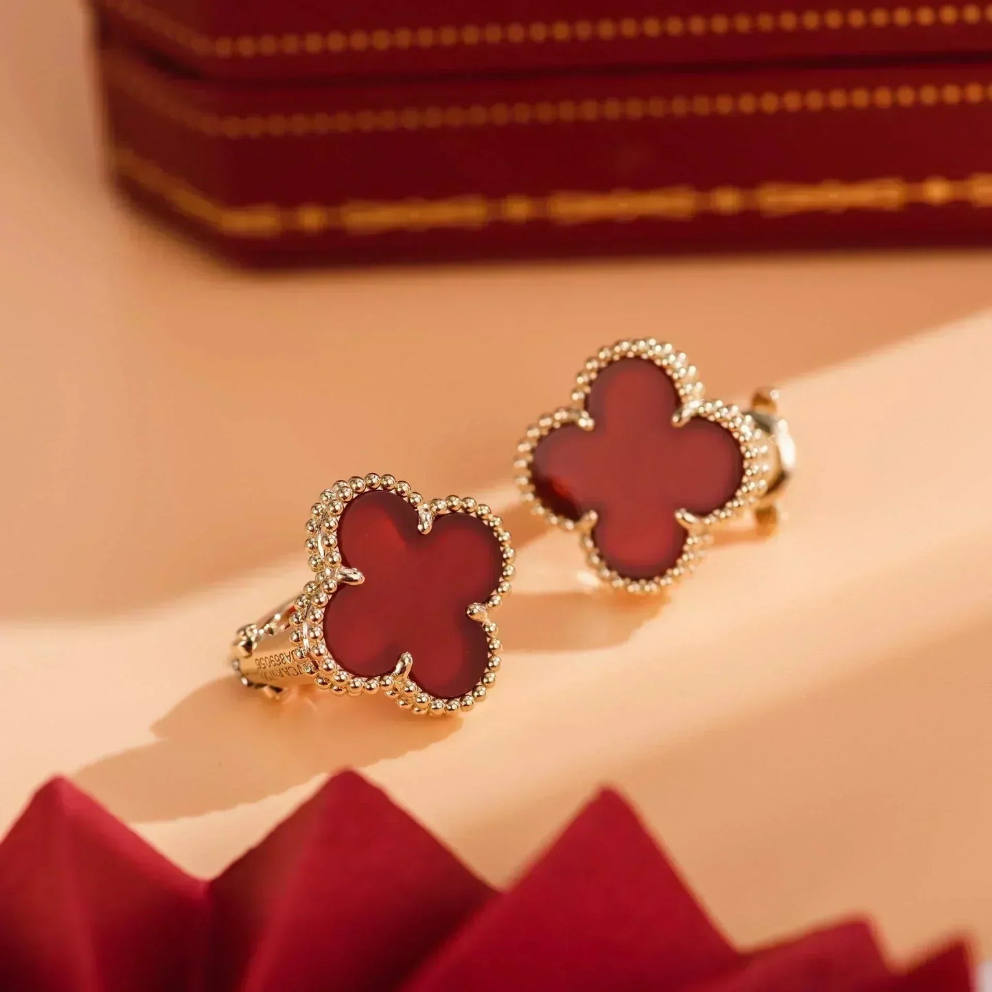 [Lumina]CLOVER MEDIUM 1 MOTIFS CARNELIAN  EARRINGS