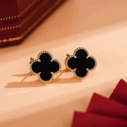[Lumina]CLOVER MEDIUM 1 MOTIFS  ONYX STUD EARRINGS