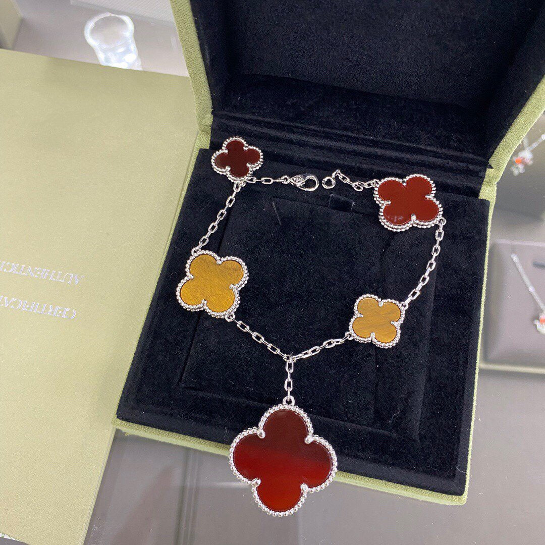 [Lumina]CLOVER 5 MOTIFS SIVLER CARNELIAN TIGER EYE BRACELET