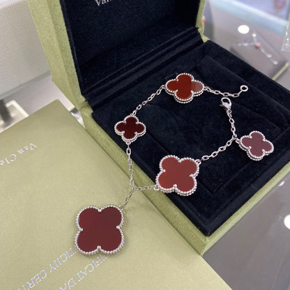 [Lumina]CLOVER 5 MOTIFS SIVLER CARNELIAN BRACELET