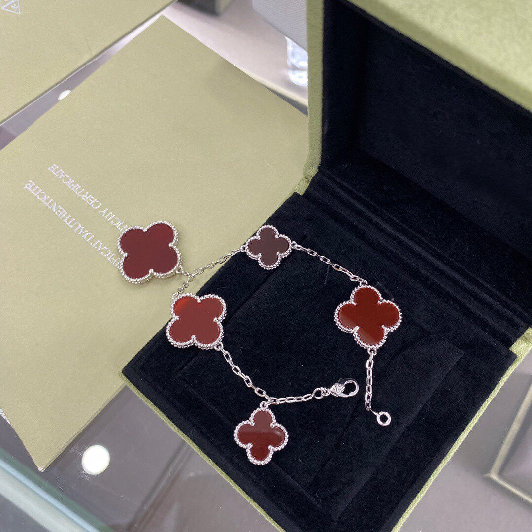 [Lumina]CLOVER 5 MOTIFS SIVLER CARNELIAN BRACELET