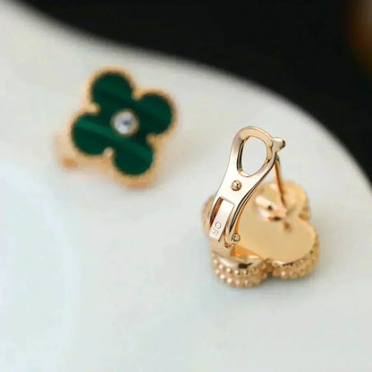 [Lumina]CLOVER MEDIUM 1 MOTIFS MALACHITE DIAMOND EARRINGS