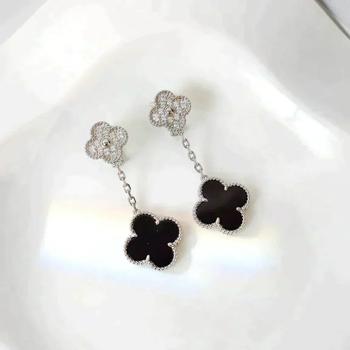 [Lumina]CLOVER 2 MOTIFS  DIAMOND ONYX EARRINGS SILVER