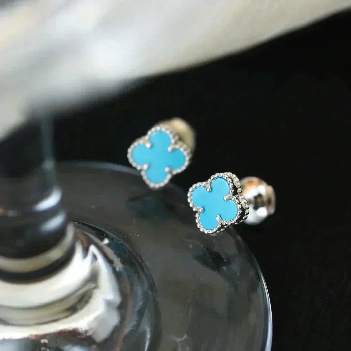 [Lumina]CLOVER MINI 9.5MM ONYX STUD EARRINGS SILVER