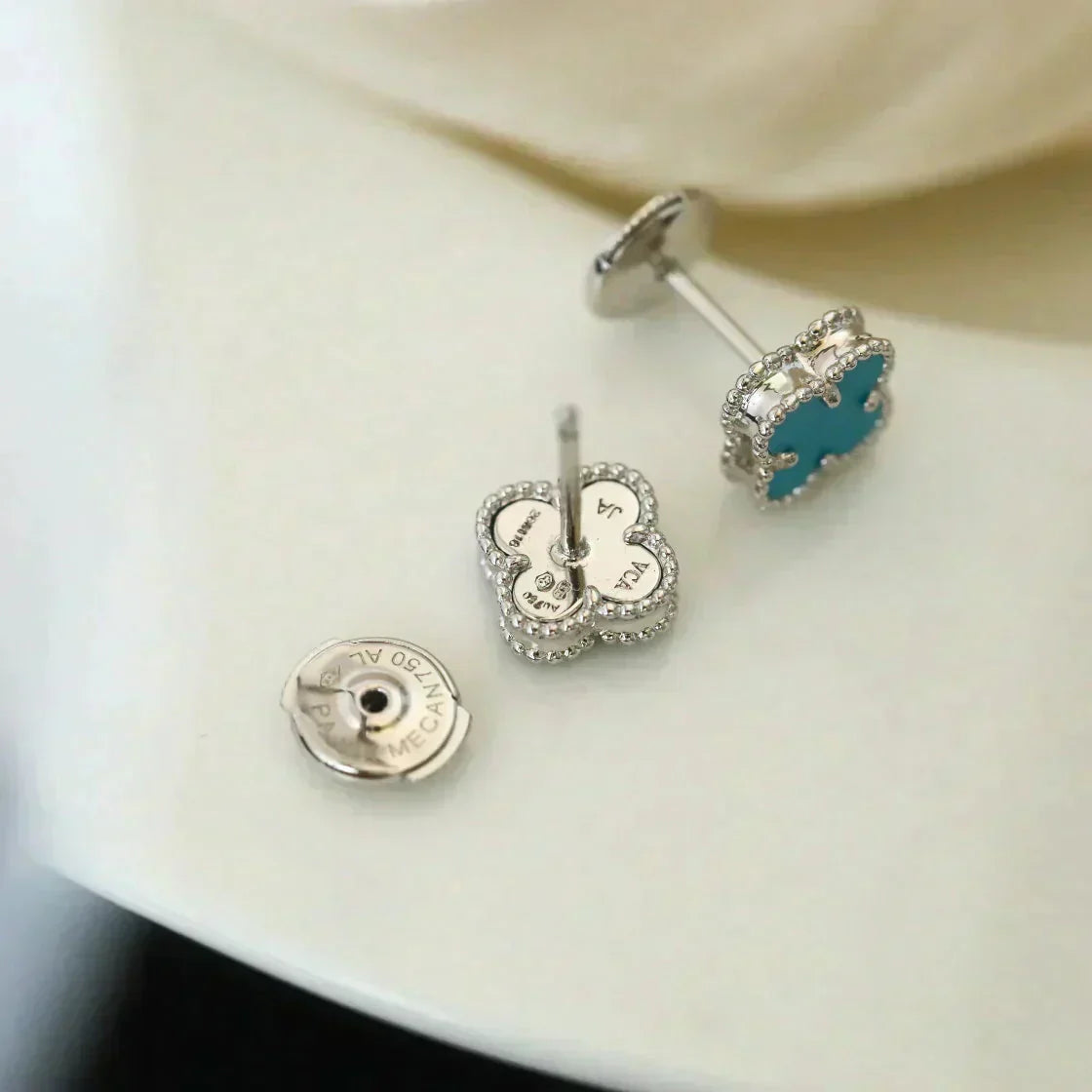 [Lumina]CLOVER MINI 9.5MM ONYX STUD EARRINGS SILVER