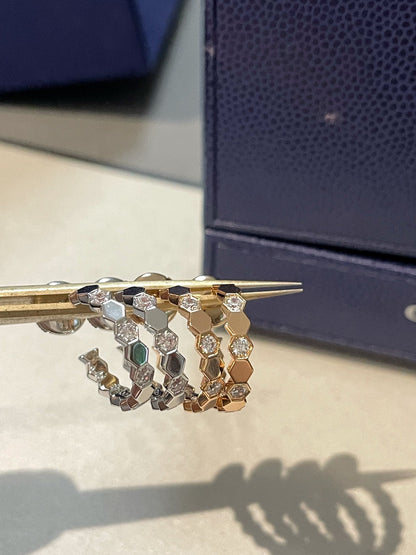 [Lumina]Hollow Design Four-Leaf Clover Flower Shape Ring