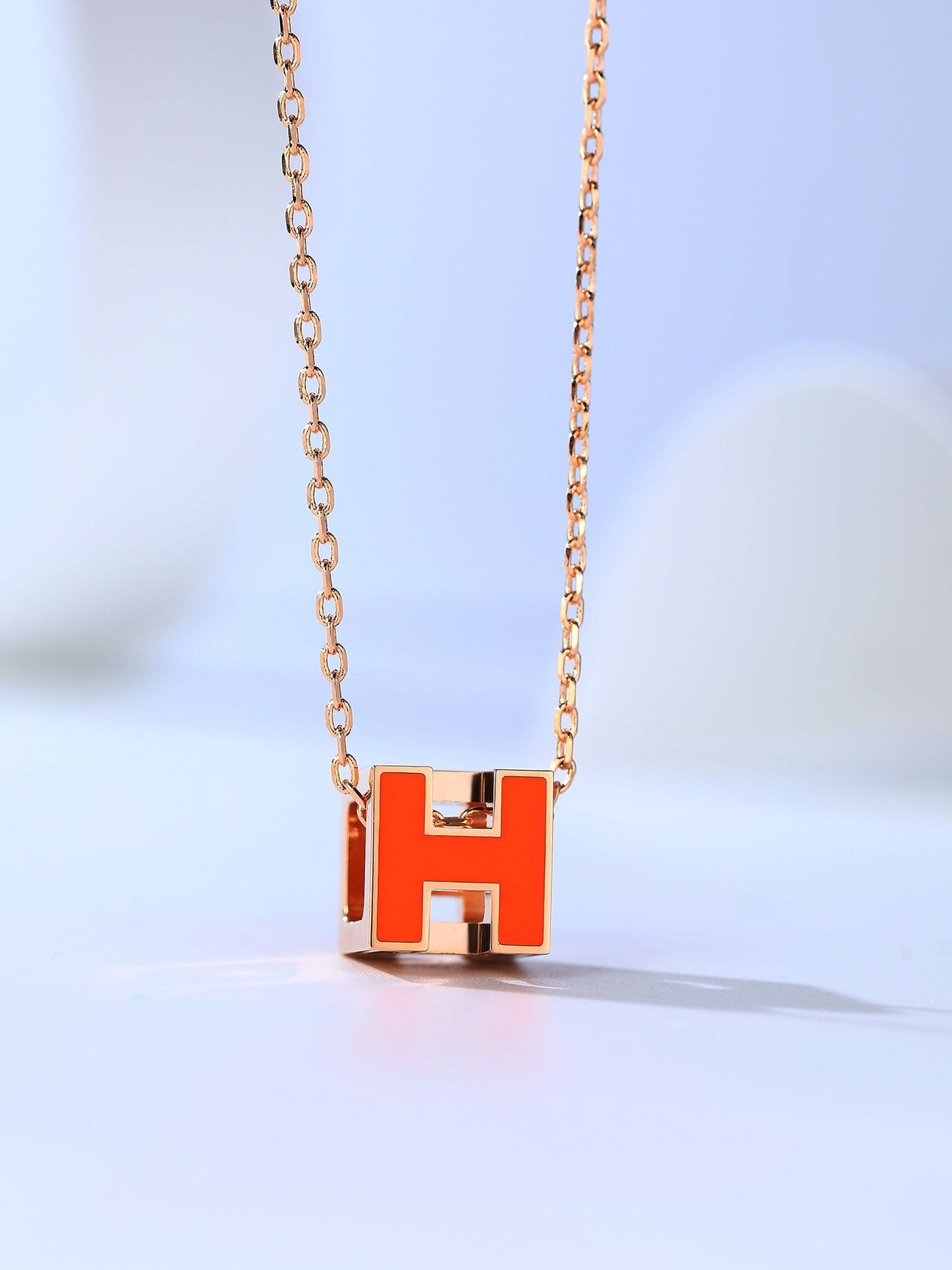 [Lumina]H CAGE PINK GOLD NECKLACE