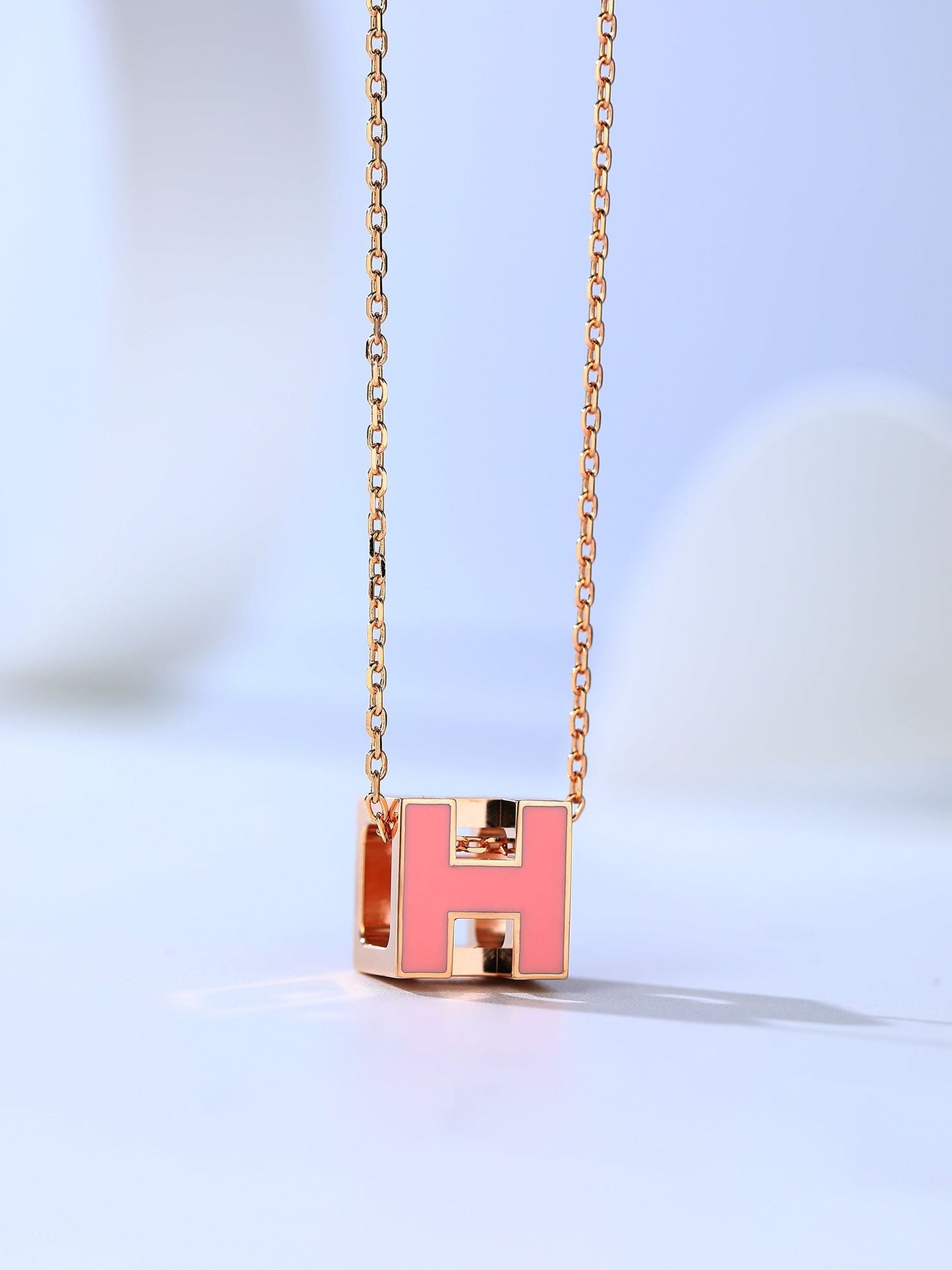 [Lumina]H CAGE PINK GOLD NECKLACE