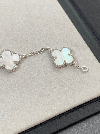 [Lumina]CLOVER WHITE PEARL MOP 5 MOTIF BRACELET COLLECTION