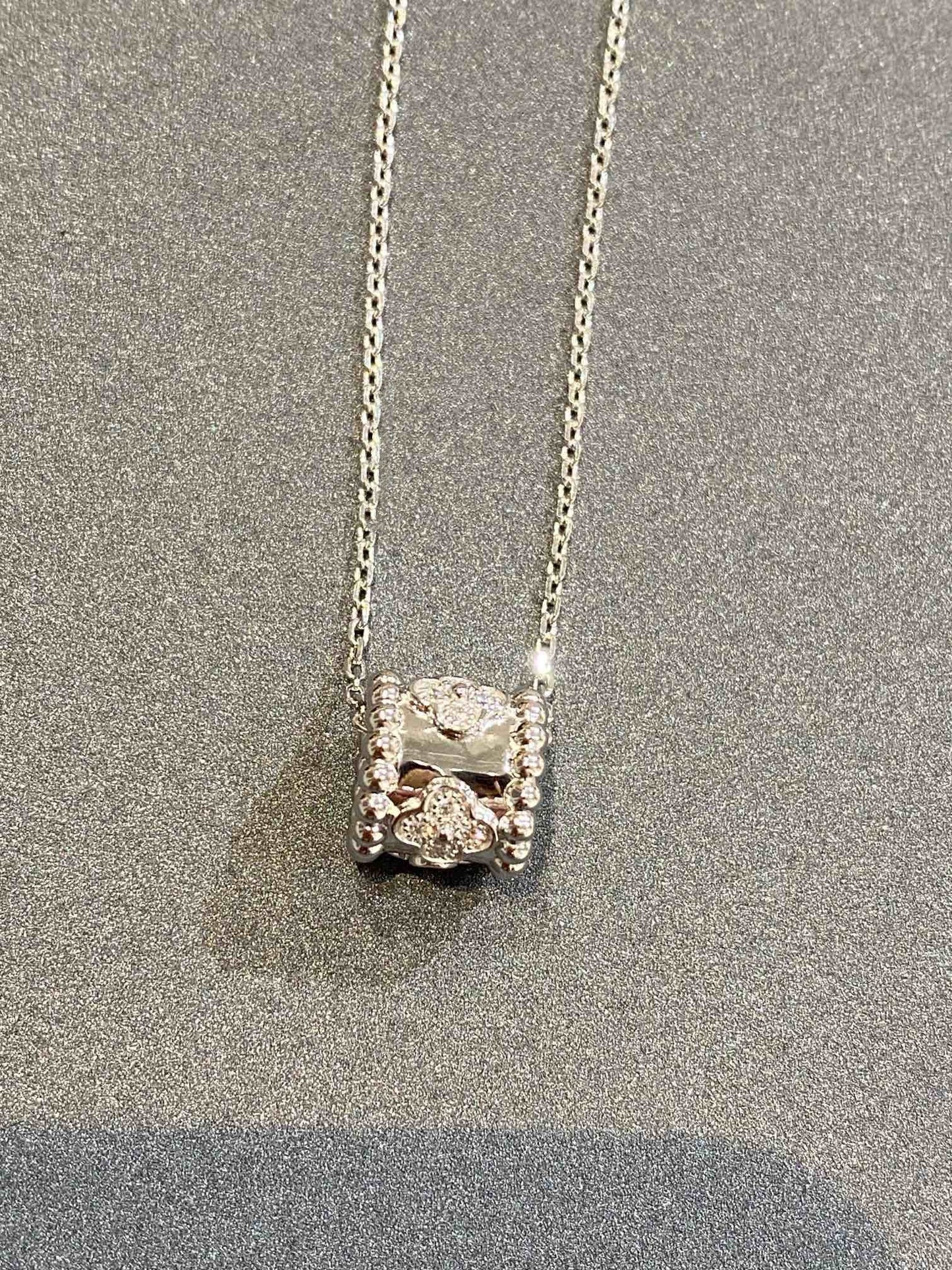 [Lumina]PERLEE PEDANT SIVLER DIAMOND NECKLACE