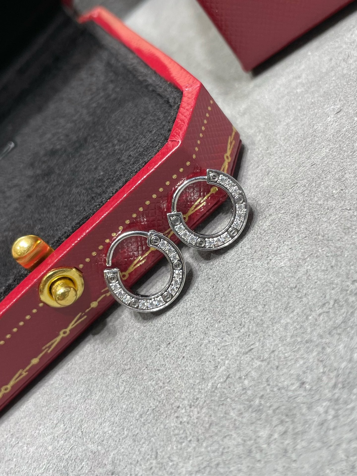 [Lumina]LOVE DIAMOND EARRINGS