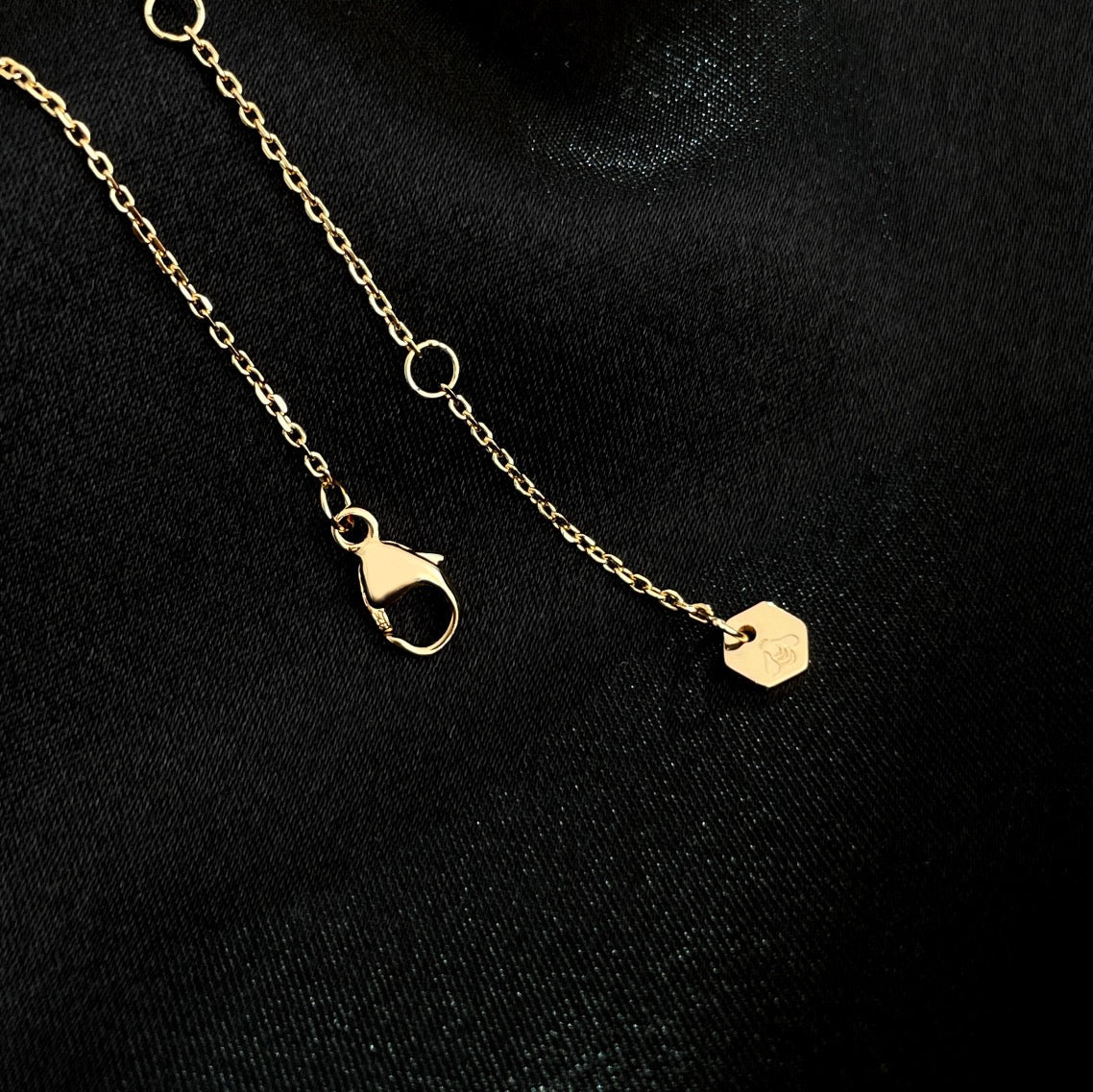 [Lumina]BEE MINI NECKLACE