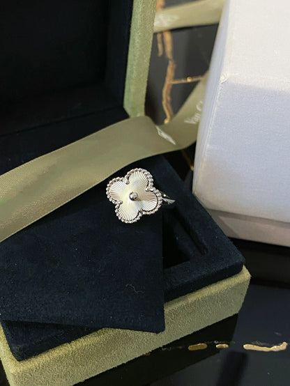[Lumina]CLOVER SILVER RING