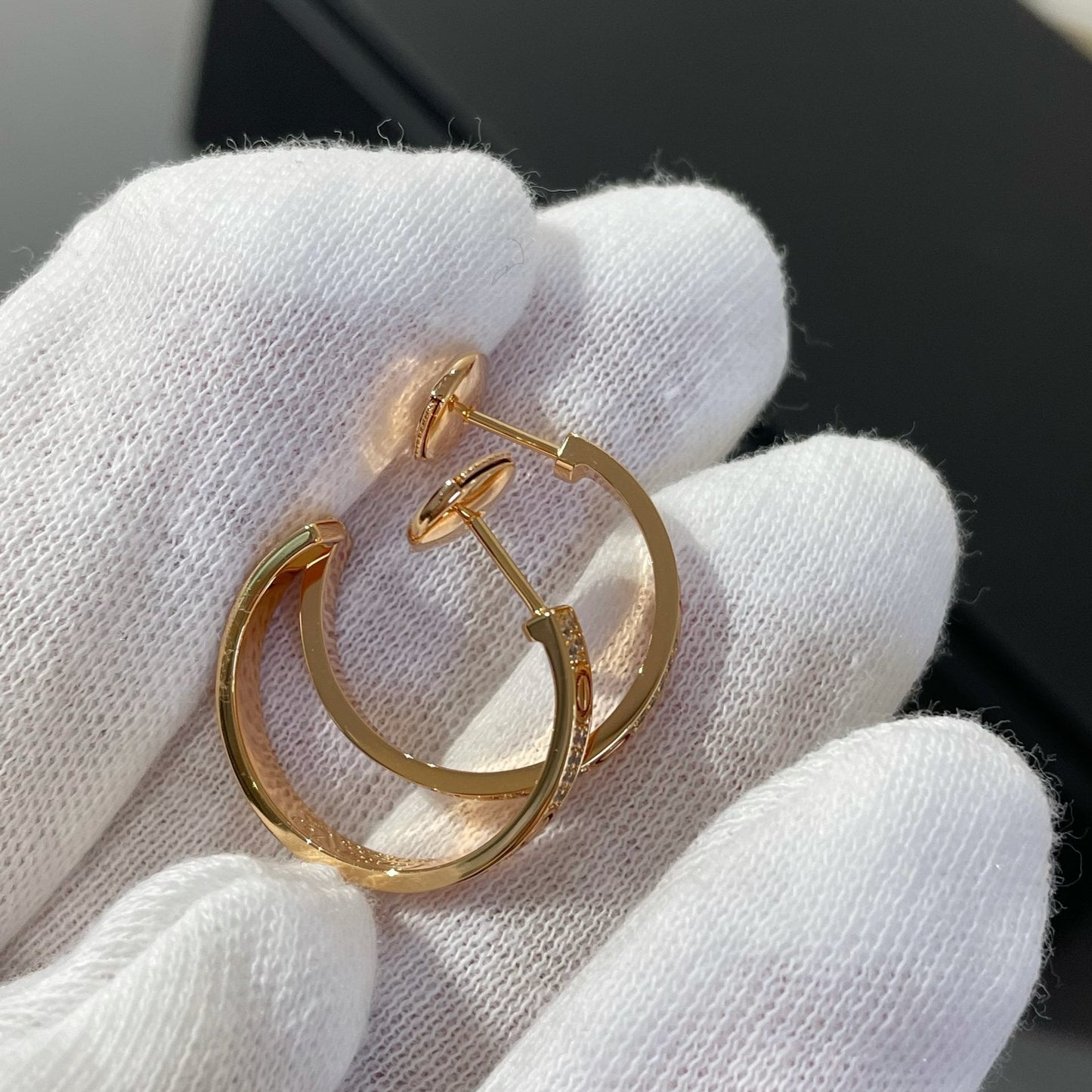 [Lumina]LOVE DIAMOND PINK GOLD HOOP EARRINGS