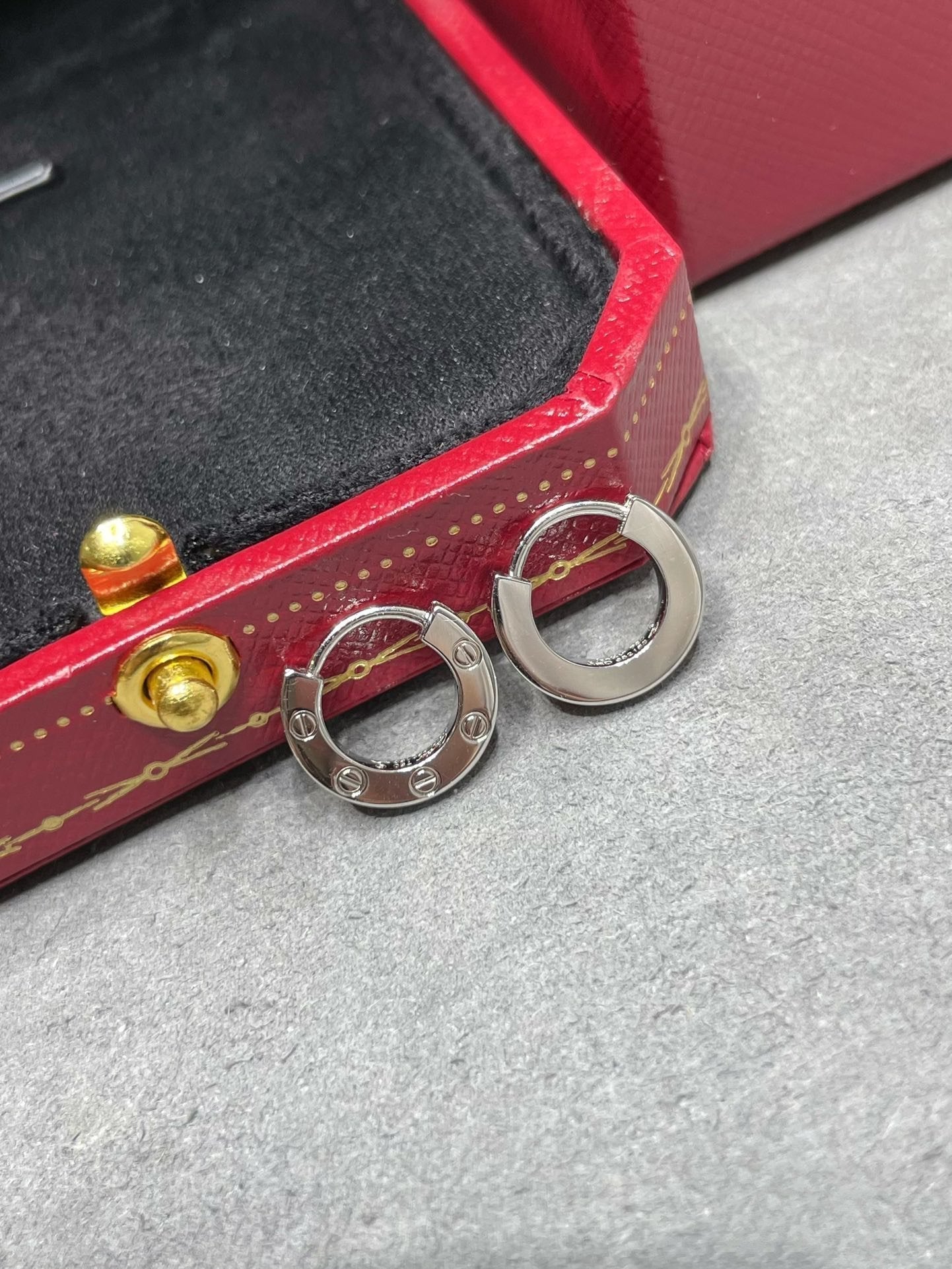 [Lumina]LOVE MINI EARRINGS