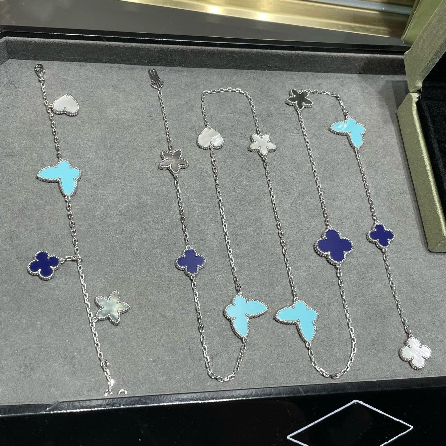[Lumina]LUCKY CLOVER SILVER 11 MOTIF NECKLACE