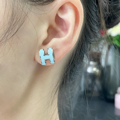 [Lumina]POP H SKY BLUE STUD EARRINGS