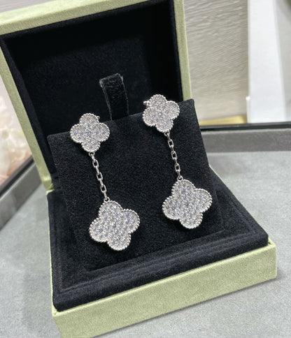 [Lumina]CLOVER 2 MOTIFS DIAMOND PAVED SILVER EARRINGS